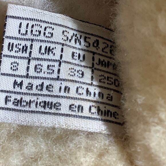 UGG Kalie Cadet Clogs Women’s Size 8 – Cozy, Platform, Slip-On - Picture 6 of 6